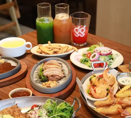 เขย่าวงการสลัดบาร์! โอ้กะจู๋ เปิดตัว “Grill & Ground” แบรนด์ใหม่ครั้งแรกในไทย ชูคอนเซ็ปต์ Steak & Salad Bar รูปแบบใหม่ Unlimited Freshness, Your Way ตอบโจทย์ยุคคุ้มค่า-พรีเมียม-ประสบการณ์ต้องได้ครบ